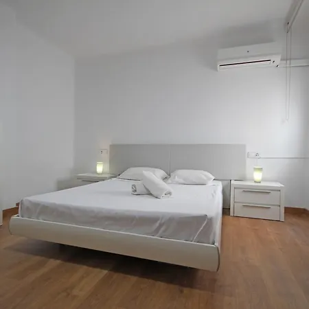 Apartamento Matadero Grupalmalaga Málaga